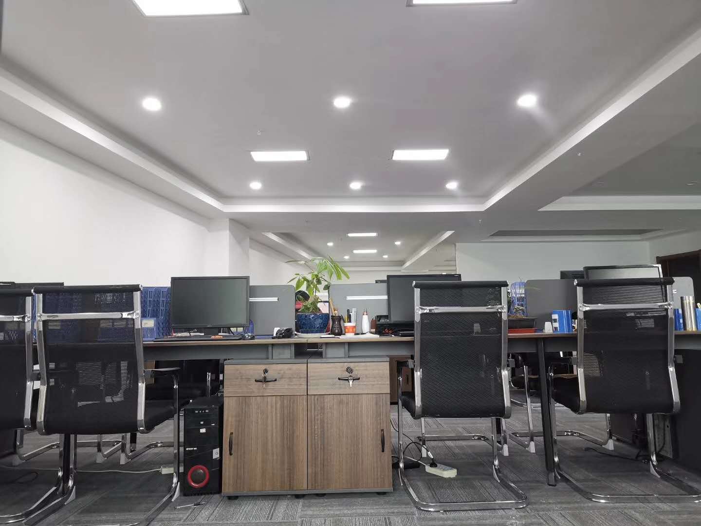 微信圖片_20200426113355 公司4.jpg 微信圖片_20200426113355 公司4.jpg